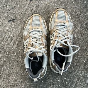 Women’s New Balance 530